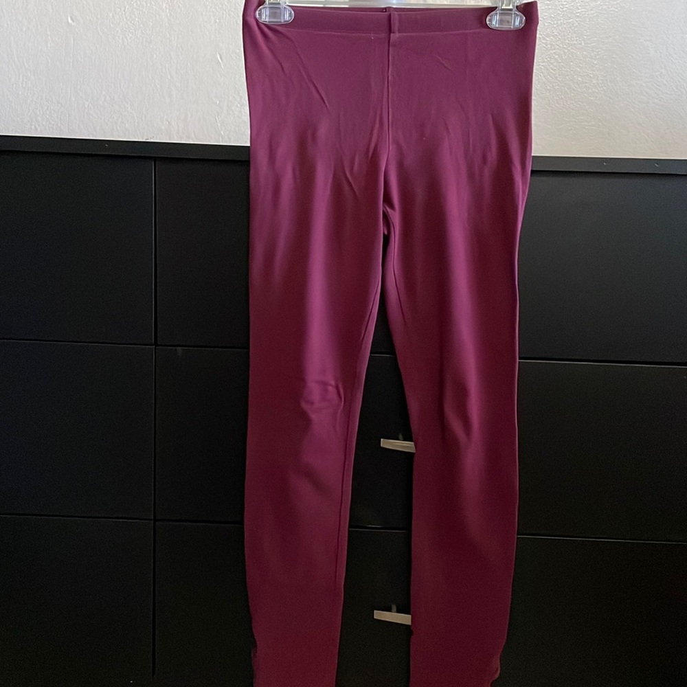 Plum Leggings.  XL (14).  Old Navy Brand